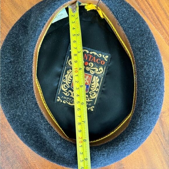 Chantaco Basque French Beret authenic and vintage EUC No wear main image 4